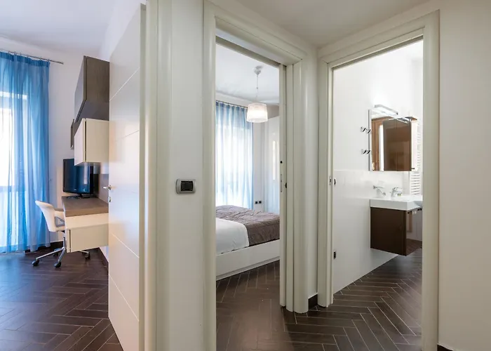 5 Minutes To St Peter - Luxury Apartment Rom