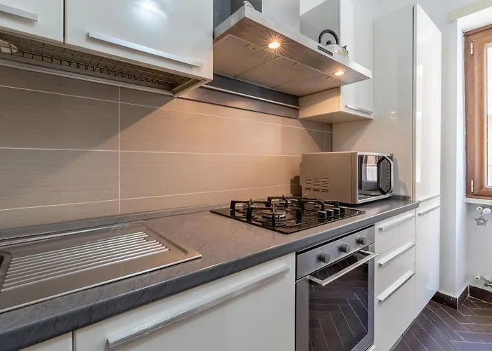 5 Minutes To St Peter - Luxury Apartment